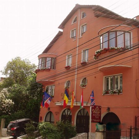 Villa-Hotel Escala Cluj-Napoca Esterno foto