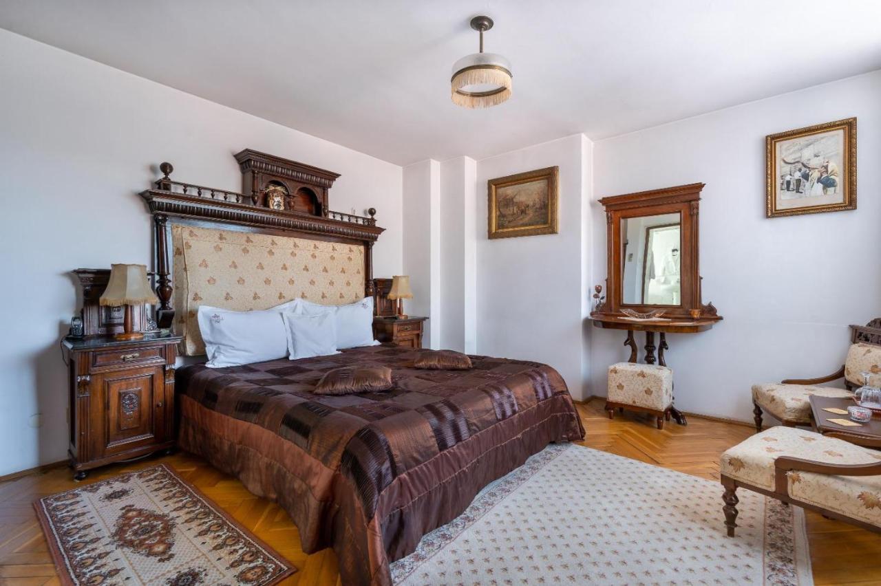 Villa-Hotel Escala Cluj-Napoca Esterno foto