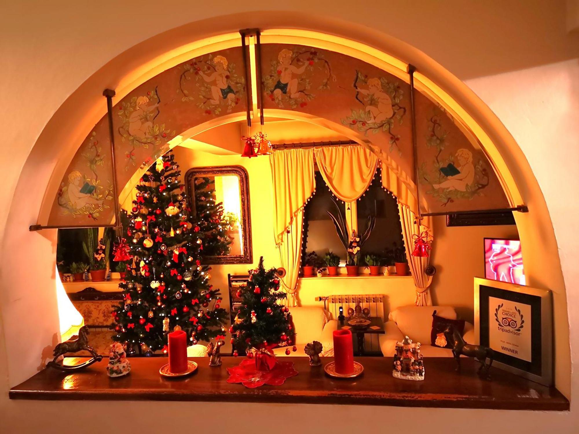 Villa-Hotel Escala Cluj-Napoca Esterno foto