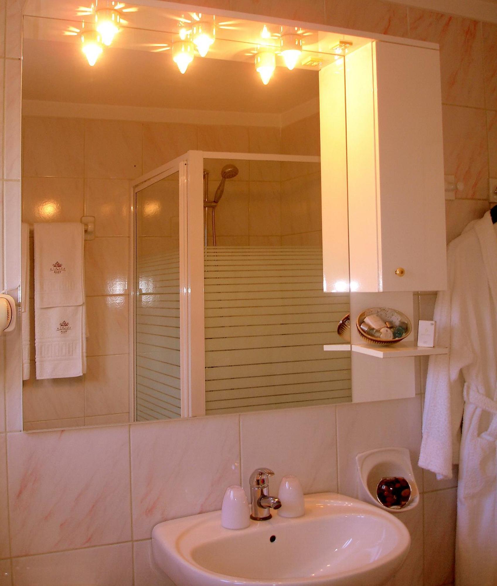Villa-Hotel Escala Cluj-Napoca Esterno foto
